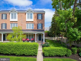 18 S Roberts Rd, Bryn Mawr, PA 19010
