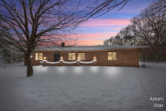 945 60th St SW, Byron Center, MI 49315