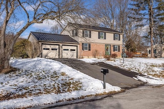 207 Maple St, Danville, PA 17821