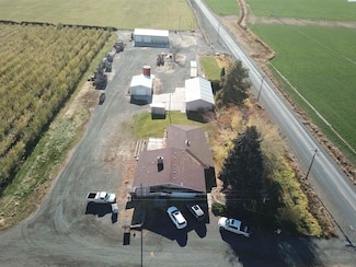 1601 Lateral B Rd, Wapato, WA 98951