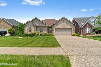 5911 Soverign Ct, Louisville, KY 40258