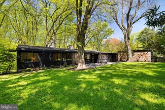 4030 Apalogen Rd, Philadelphia, PA 19129