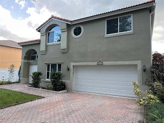 2611 Regalia Way, Hollywood, FL 33026