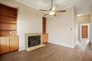 2802 Nueces St Unit 203, Austin, TX 78705