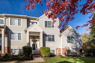 1436 New Haven Dr, Cary, IL 60013