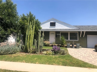 15021 Marlin Place, van Nuys, CA 91405