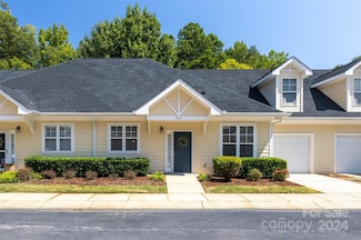 1013 Davant Ln, Charlotte, NC 28209