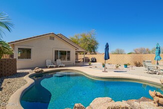 9527 N 185th Ln, Waddell, AZ 85355
