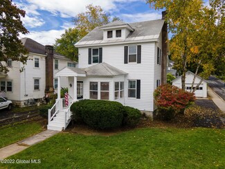 184 Elm St, Cobleskill, NY 12043