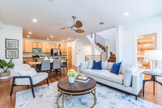 2608 E 6th St Unit 6, Austin, TX 78702