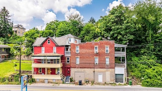 220 & 222 E Brockway Ave, Morgantown, WV 26505