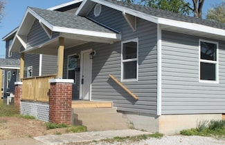 431 W Division St, Springfield, MO 65803