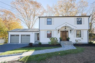 151 Timberline Rd, Warwick, RI 02886