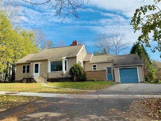 906 Main St, East Jordan, MI 49727