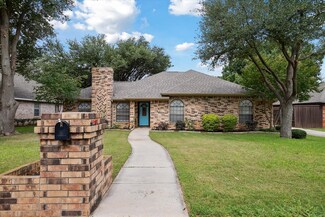 1112 Indian Ridge Dr, Denton, TX 76205