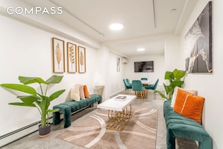212 E 70th St Unit B, New York, NY 10021