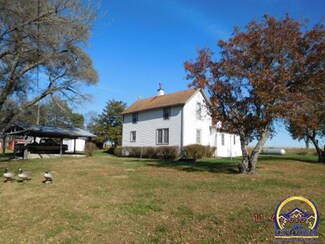 1896 E 249th St, Lyndon, KS 66451