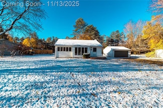 760 Sebek St, Oxford, MI 48371