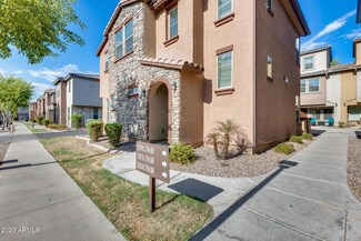 2109 N 77th Dr, Phoenix, AZ 85035