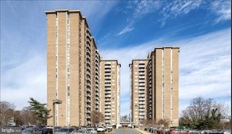 1836 Metzerott Rd Unit T-15, Adelphi, MD 20783