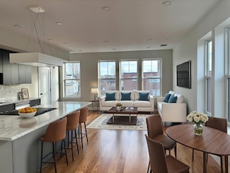 421 High St Unit 308, Medford, MA 02155