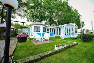 12 Morway Ln, Belmont, NH 03220