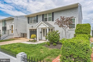 2425 Skyland Place SE, Washington, DC 20020