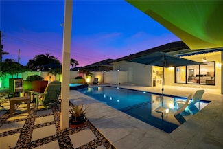 238 SE 2nd Terrace, Dania Beach, FL 33004