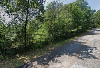 803 Trailwinds Dr, Westminster, SC 29693