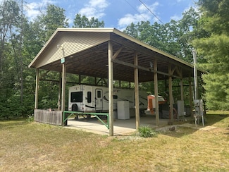 5707 S Guthrie Blvd, Baldwin, MI 49304