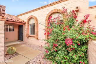 4223 E Presidio Rd, Tucson, AZ 85712