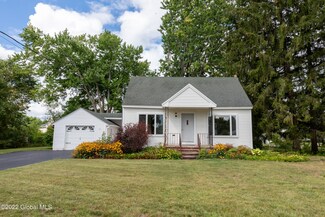 51 Bush St, Glens Falls, NY 12801