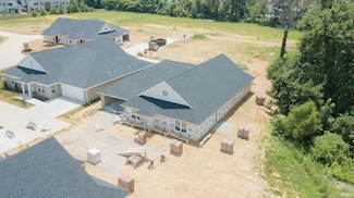 6701 Brewster Ln, Evansville, IN 47715