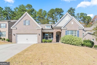 330 La Perla Dr, Sugar Hill, GA 30518