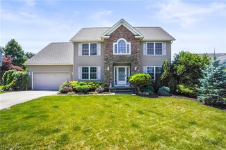 5022 Pebblehurst Dr, Stow, OH 44224