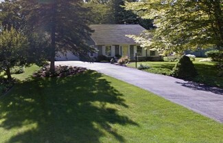 159 Burr Oak Dr, Spring Arbor, MI 49283