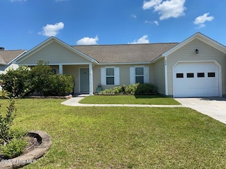 206 Red Carnation Dr, Holly Ridge, NC 28445