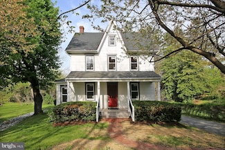 18 Baumgardner Rd, Willow Street, PA 17584