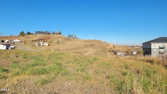 2920 Jude Ln NW, Mandan, ND 58554