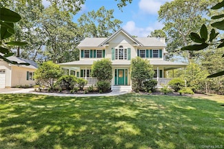 1025 Long Creek Dr, Southold, NY 11971