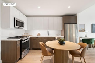 179-20 90th Ave Unit 321, Jamaica, NY 11432