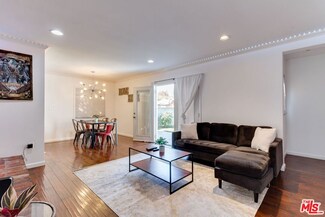 7553 Garden Grove Ave, Reseda, CA 91335