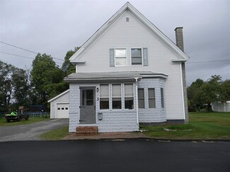 3 Pleasant St, Groveton, NH 03582