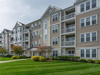 87 Clocktower Dr Unit 2307, Waltham, MA 02452