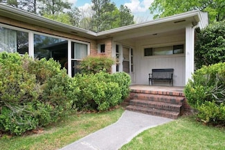 208 Country Club Dr SW, Cleveland, TN 37311
