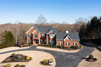 8910 Champion Ct, Ball Ground, GA 30107