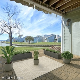100 Edgewater Dr Unit 32, Livingston, TX 77351