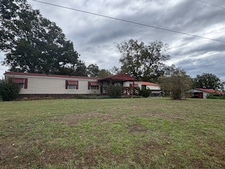 240 Columbia Rd, Magnolia, AR 71753