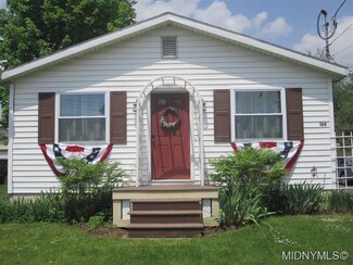 124 W Bacon St, Waterville, NY 13480