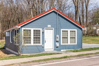 1036 Williams Rd, Colchester, VT 05446